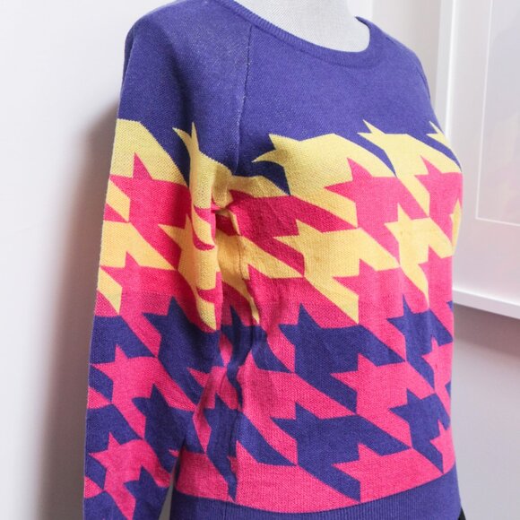 Y2K Electric Pink Houndstooth Crewneck Sweater ⚡️ FIT7 - Picture 4 of 9